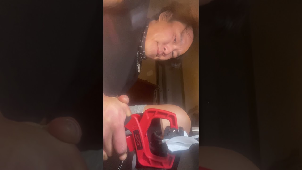 Pressing and dabbing white lsd
