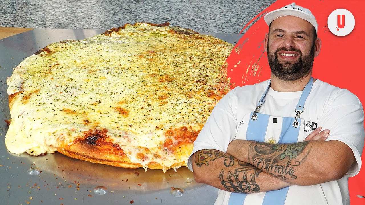 La mejor pizza de muzzarella al molde argentina de tu vida l UMAMI