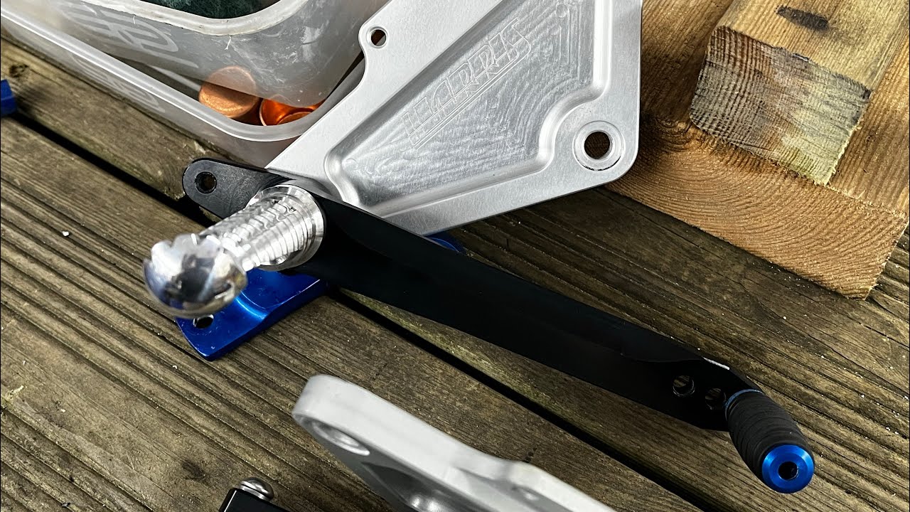 Harris F1. Pt 5. Anodising the rearsets 