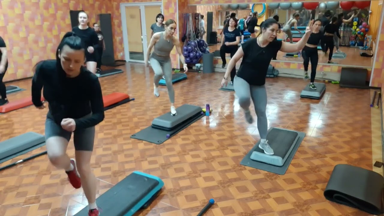 ИНТЕРВАЛЬНАЯ ТРЕНИРОВКА НА СТЕПЕ / КАРДИО ТРЕНИРОВКА / STEP WORKOUT / LOWER BODY STEP WORKOUT