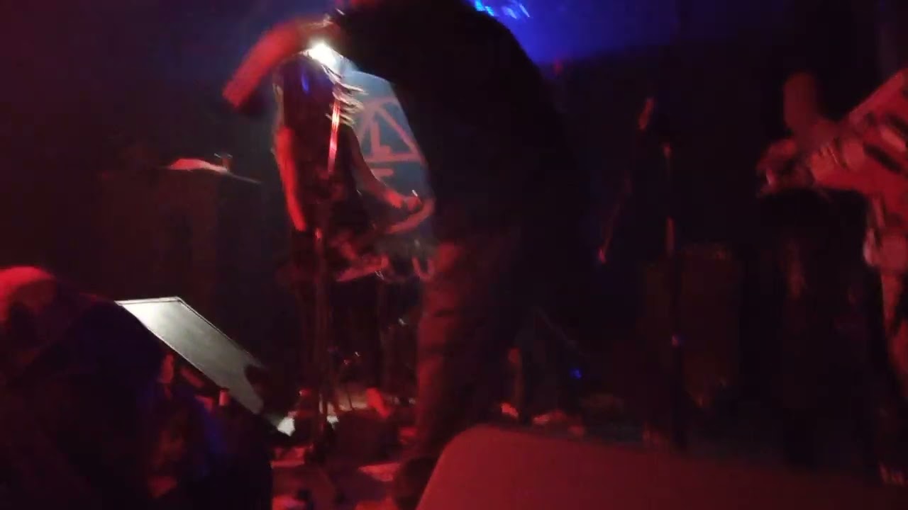 Live cranial putrefaction El Paso okkupato 2025