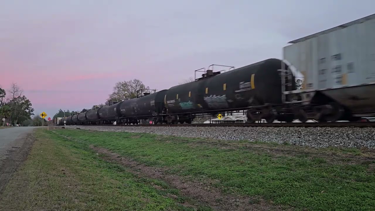 CSXT.M646.08 COMBO WITH CSXT.M650.08 AT MANOR,Ga