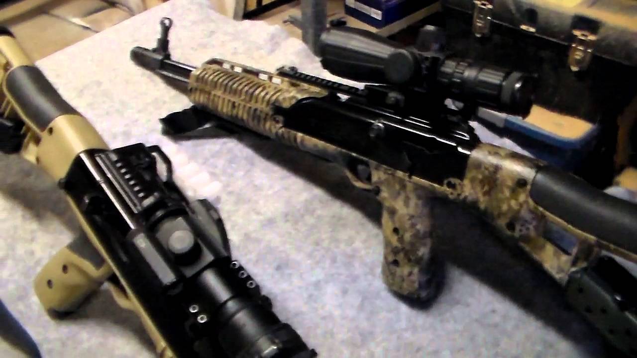 Карабины Hi Point 995TS калибра 9 мм, Донни Д. их защищает.