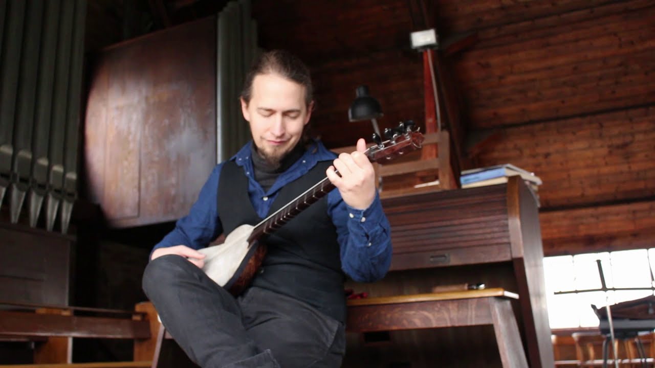 Azeri Rubab / Rebab of Azerbaijan / Azerbeycan R&uuml;bab