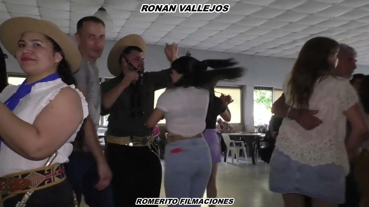 RONAN VALLEJOS