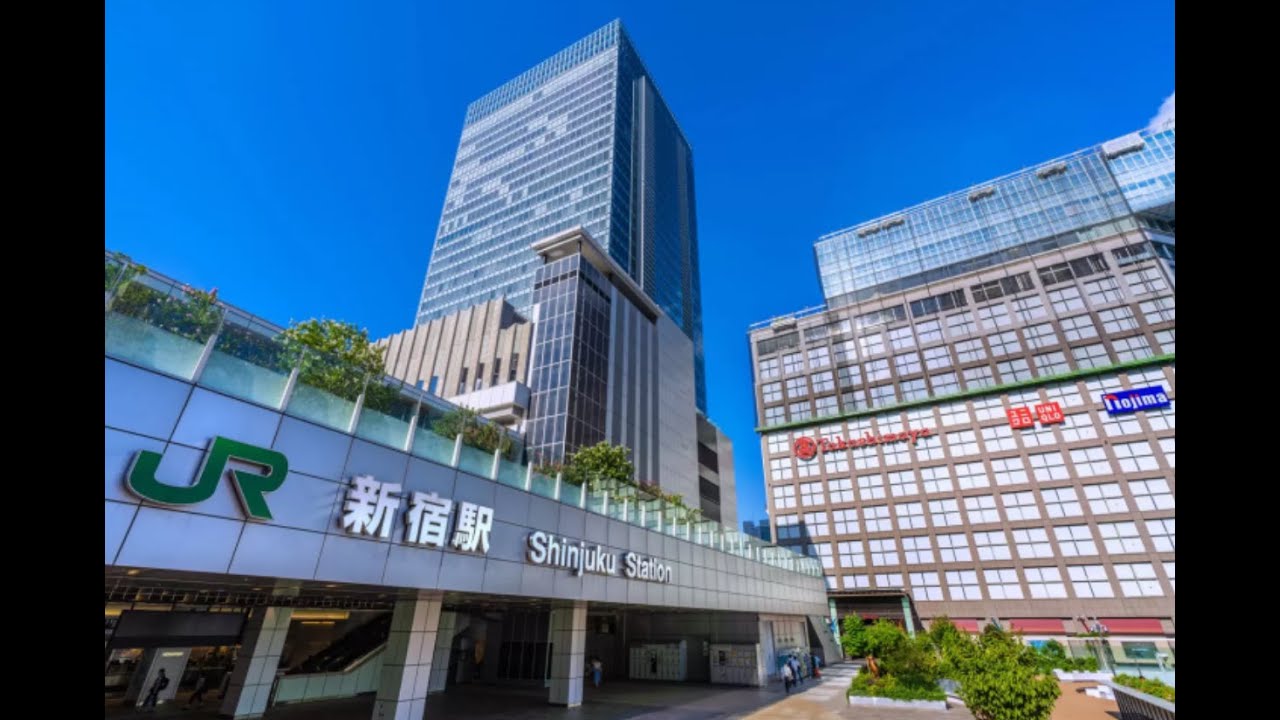 Around Shinjuku - West Exit - South Exit - East Exit - Kabukicho - Godzilla - West Exit 新宿　一週