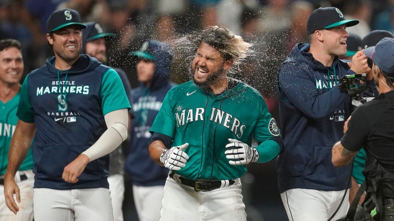 Clutch Mariners moments of 2022 called by opposing announcers