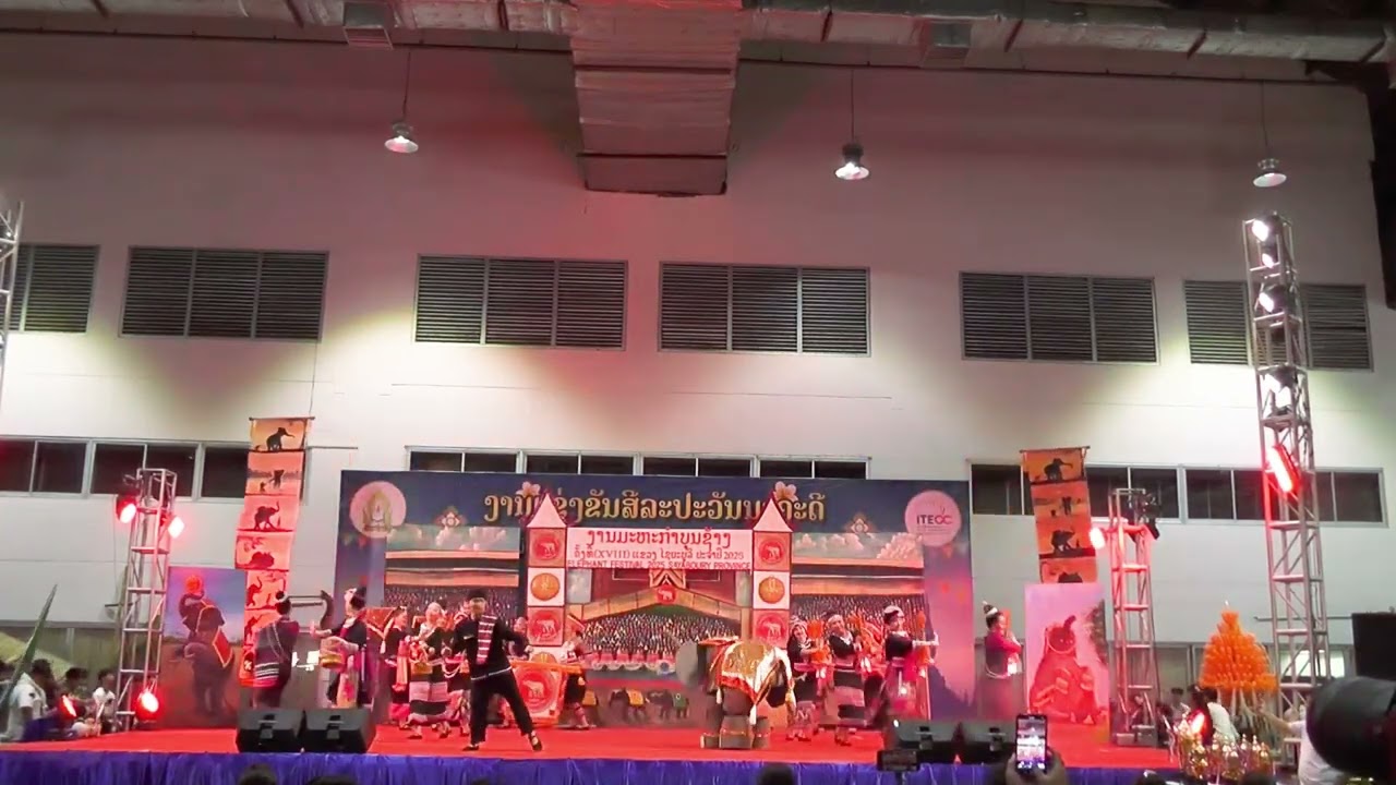 ບົດຟ້ອນງານມະຫະກໍາບຸນຊ້າງ(2) ປະດິດບົດຟ້ອນໂດຍ: ມສ.ປາດຖະໜາ ຮ່ວມກັບ ບໍລິສັດແສງຈໍາປາ