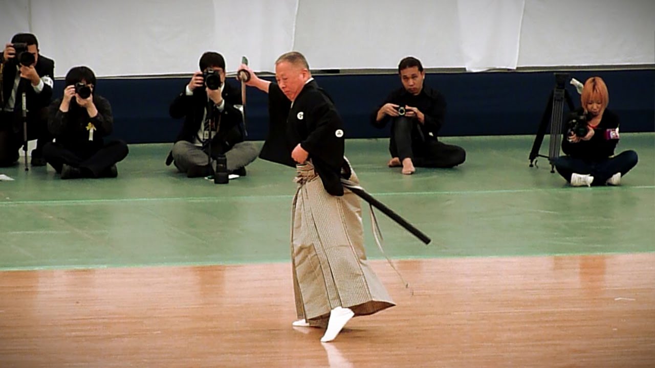 Muso Jikiden Eishin-ryu - 38th Kobudo Embutaikai at the Nippon Budokan