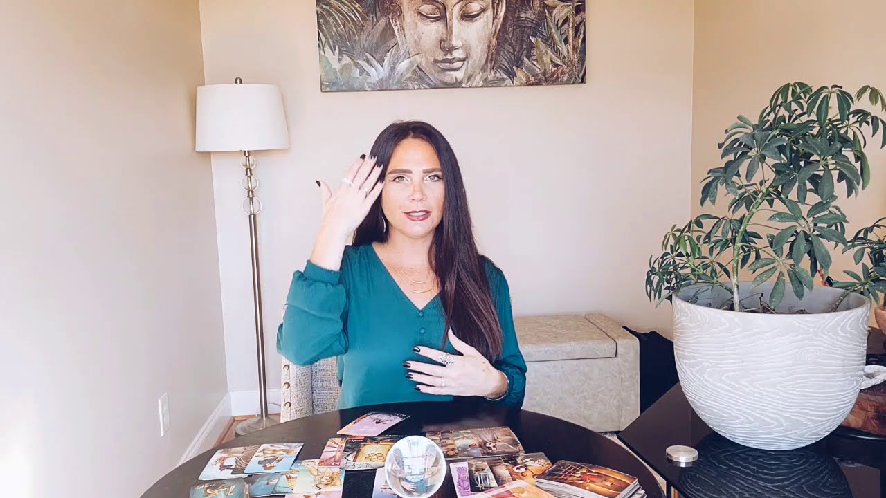 AQUARIUS THEY ARE IN LOVE WITH YOU....BUT ARE YOU IN LOVE WITH YOU? ❤ YOU VS THEM TAROT READING.