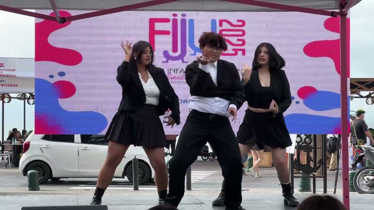 Viviz - Pull up ~ Illusion DC | Dance cover