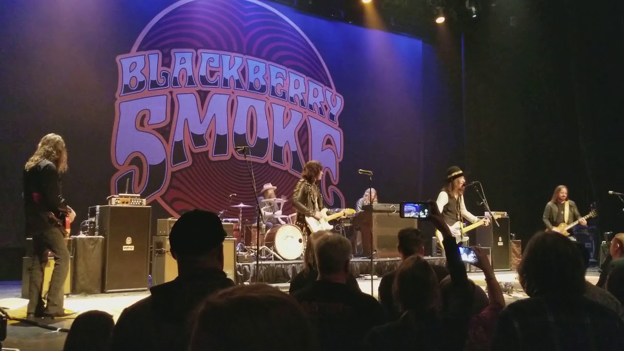 Blackberry Smoke performing Tom Petty's Won't Back Down with Tyler Bryant