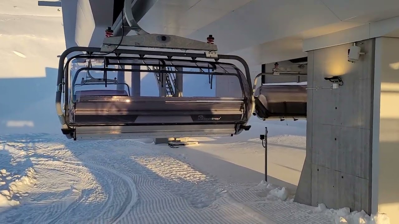 The worlds first Doppelmayr D-line chair lift with mid station in Oppdal, Norway. Testing trip.