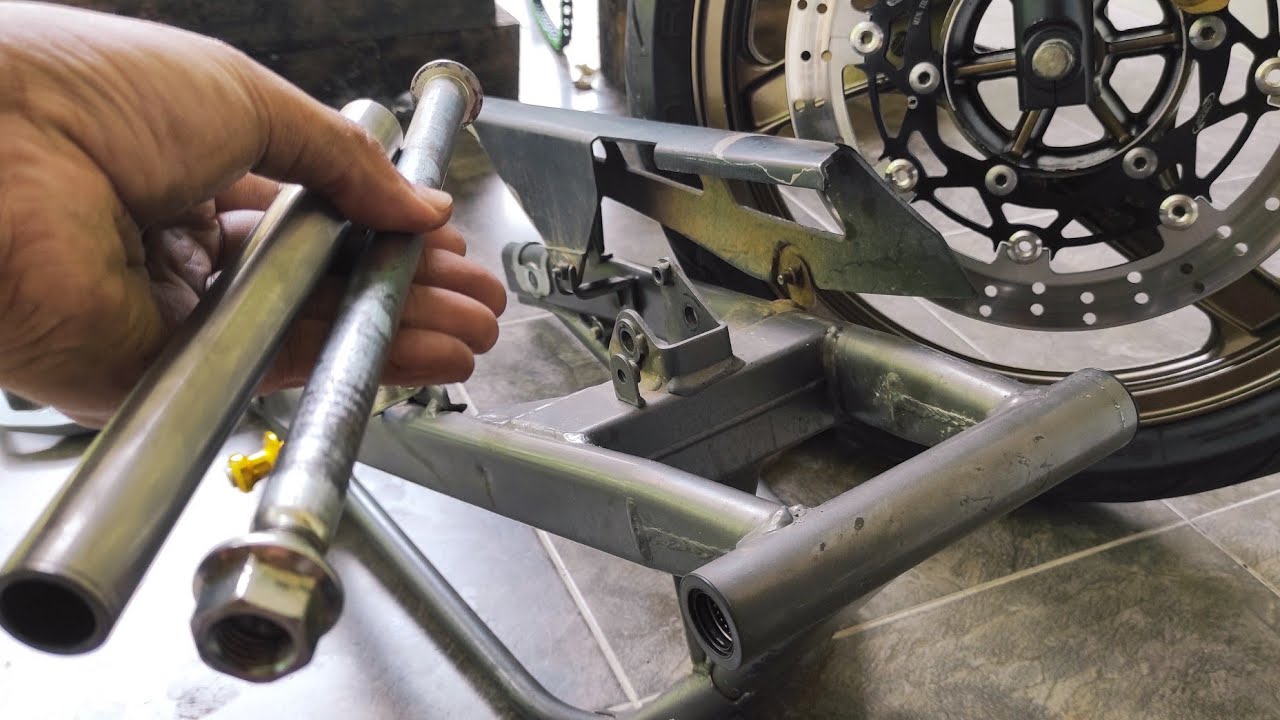 Perawatan Bearing Swing Arm Kawasaki Ninja RR | Java Motorland