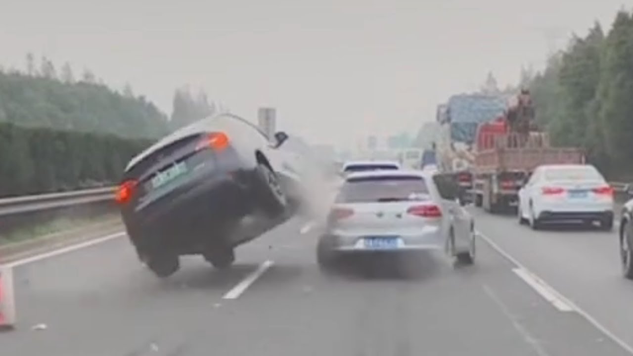 Wheel Contact Crashes - Compilation 1