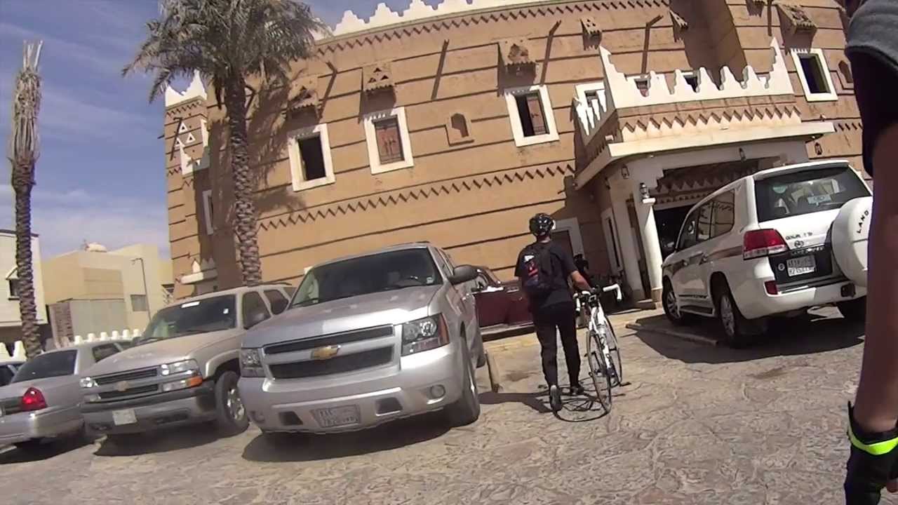 On my bike على دراجتي