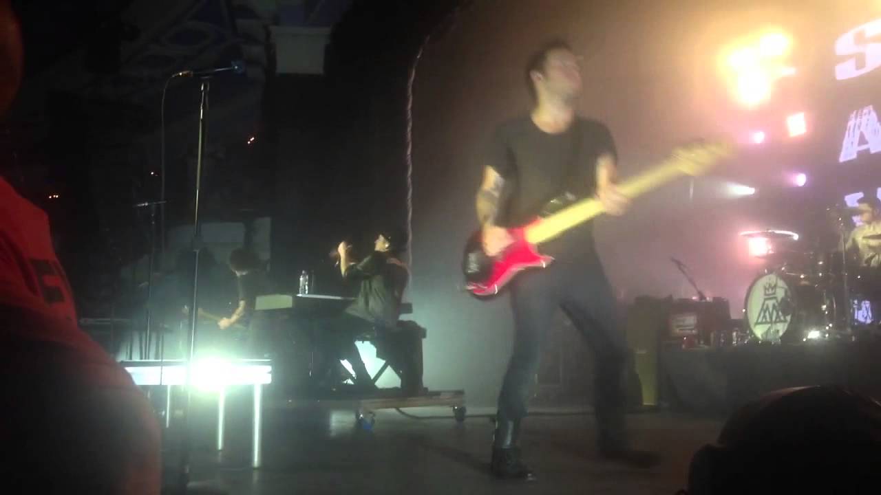 Fall Out Boy performs Save Rock And Roll LIVE
