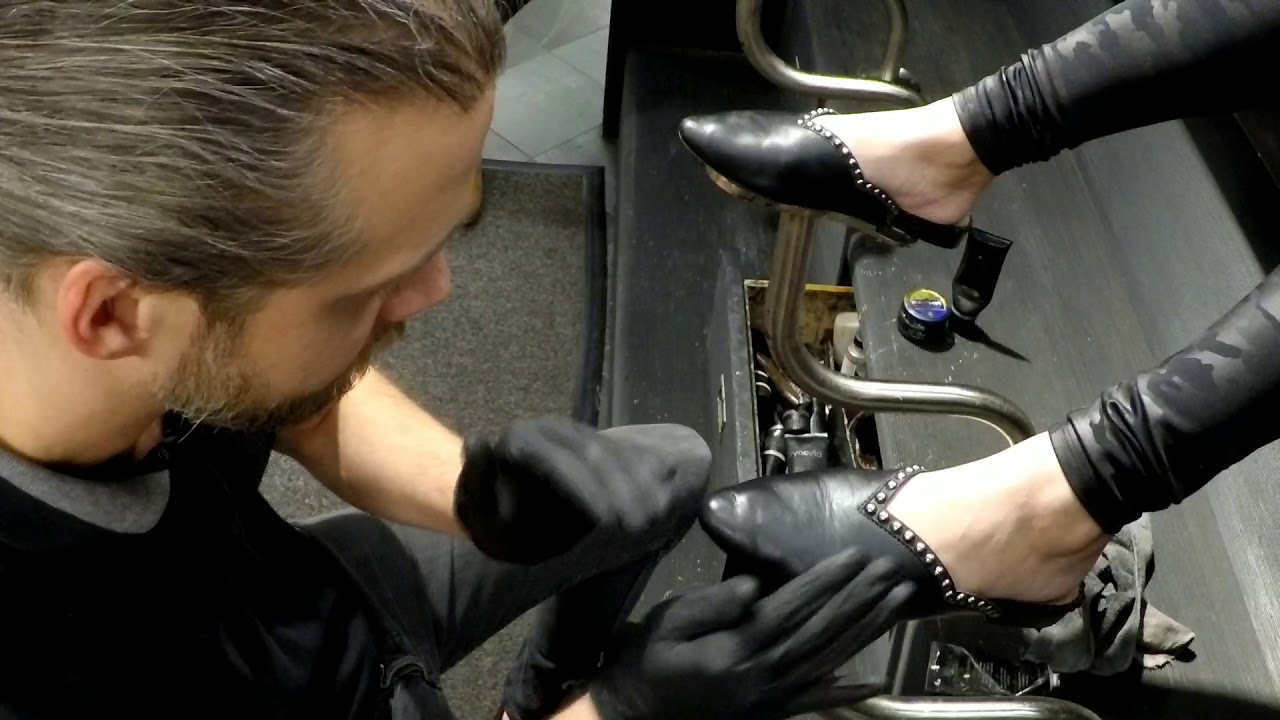 Tales from the shine stand, shoe shine