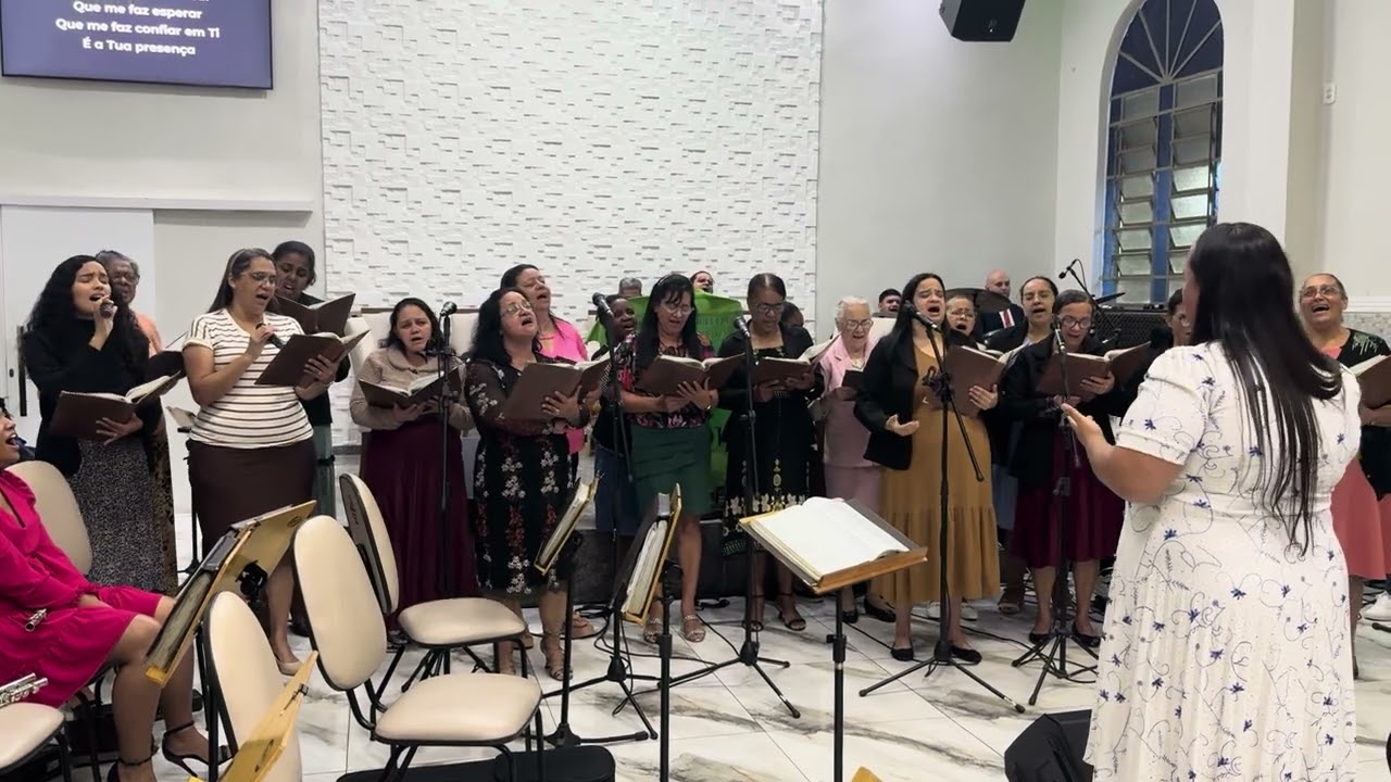 Tua Presença Canção e Louvor - Círculo de oração Rosas de Saron