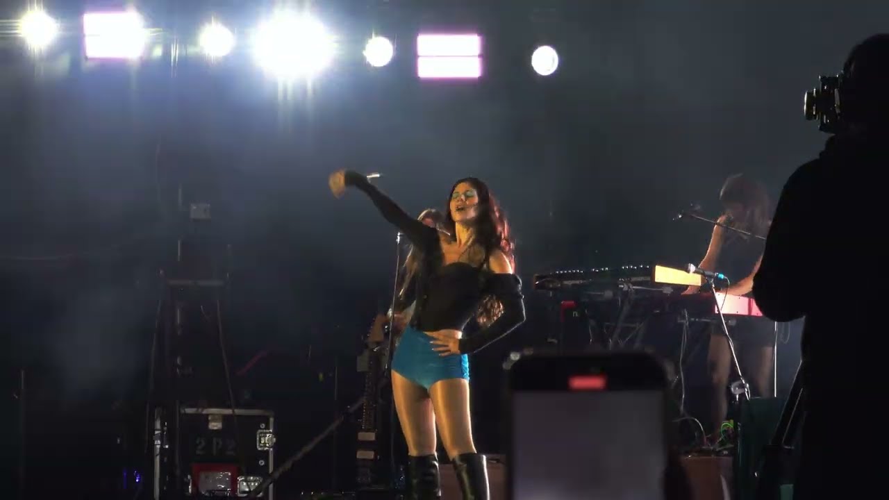 2025-05-31: MARINA - Bubblegum Bitch (Live at Orange Warsaw Festival)