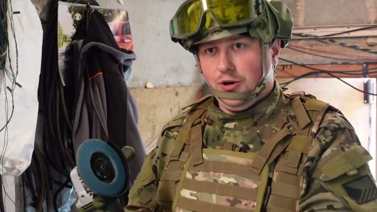Aku Flexa Narex Camouflage - test a rozebíračka