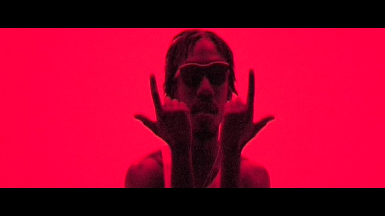 vb - Loyal (Official Music Video)