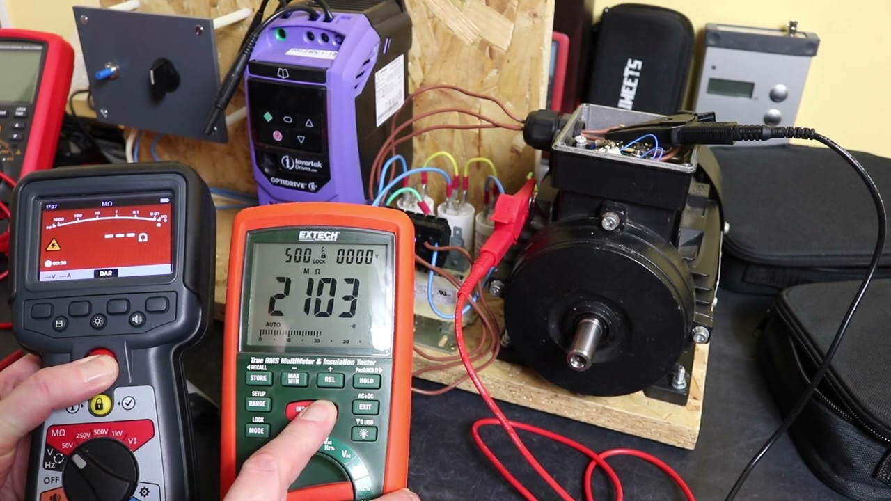 UT505B Insulation Resistance Test Comparison