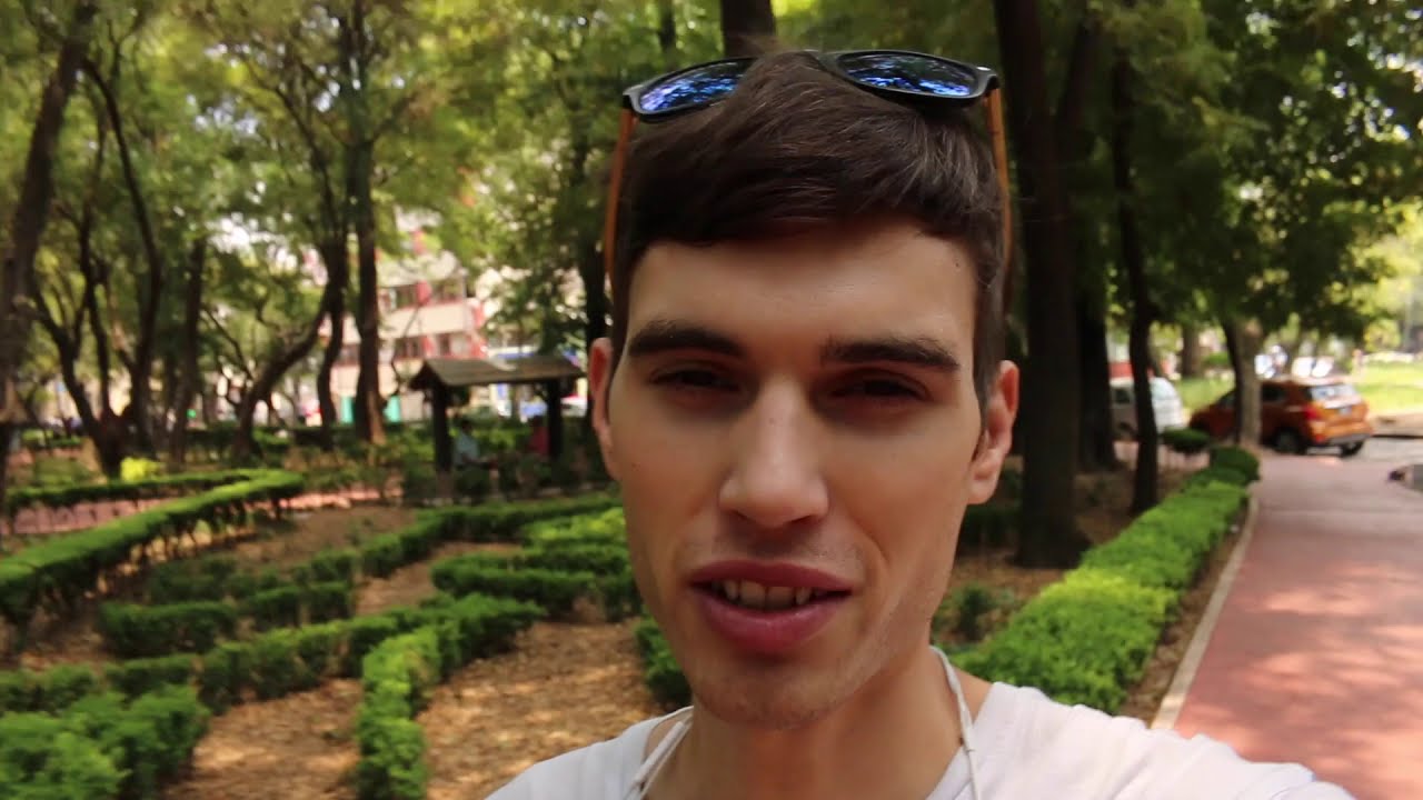 You Won't Believe This is Mexico City! (La Condesa Neighbourhood)