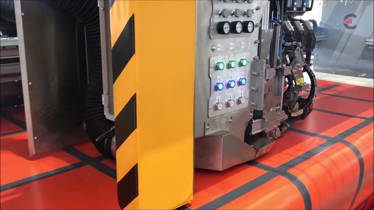 SM-321-HA | Automatic welding station for truck curtains