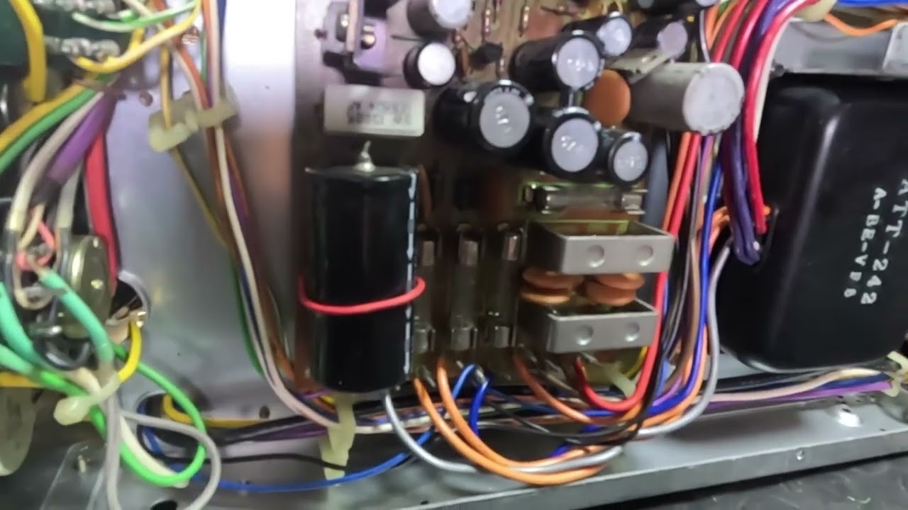 Pioneer QX 747A.