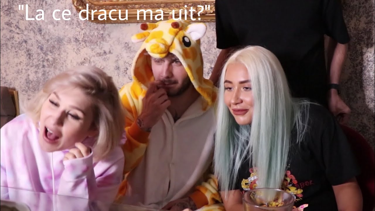 PE OMEGLE cu EMY ALUPEI si MARA #2