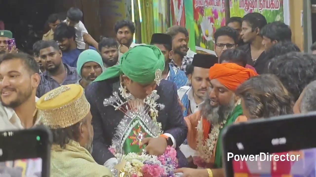 HAZRATH SYED THURBUDDIN SHA QUADIRYUL CHISTHY (R.Z) SANDAL MUBARAK 07/11/2025 FRIDAY NIGHT CHENNAI 