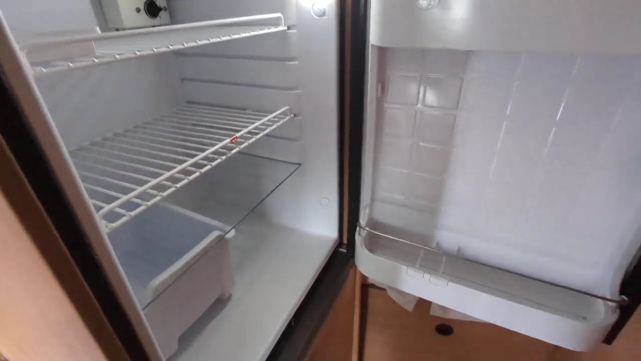 2021 Weinsberg Carabus 600 DQ For Sale at Webbs Motorcaravans, Reading