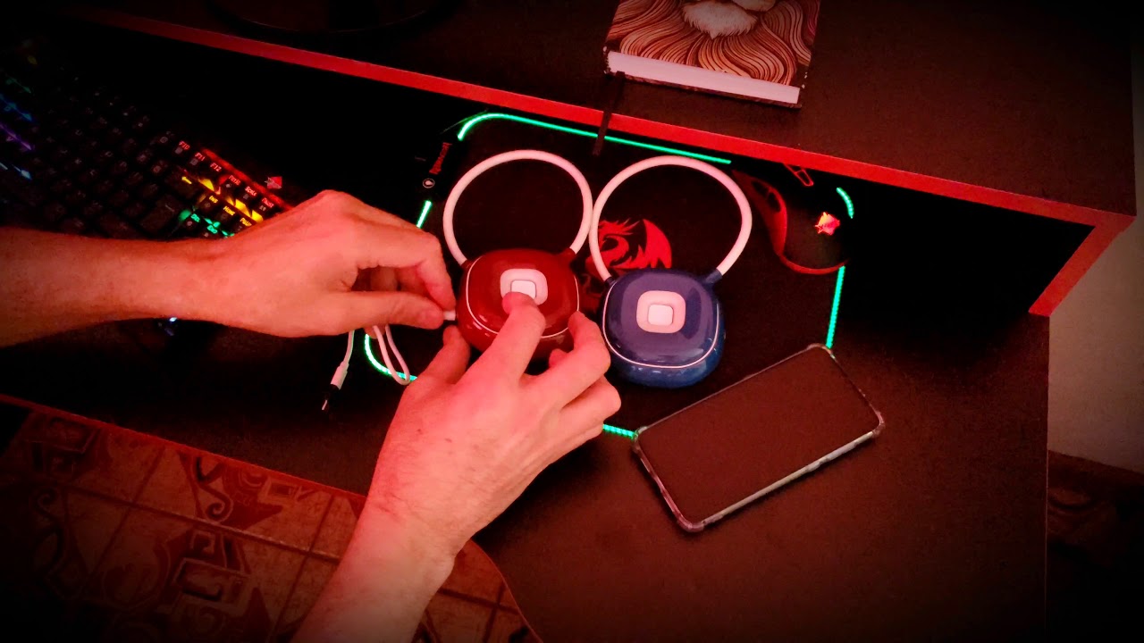 Lumin&aacute;ria para leitura com carregador para celular port&aacute;til