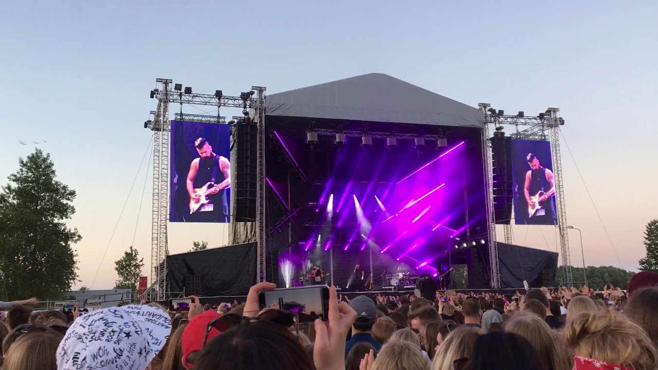 James Arthur - At my weakest [LIVE]