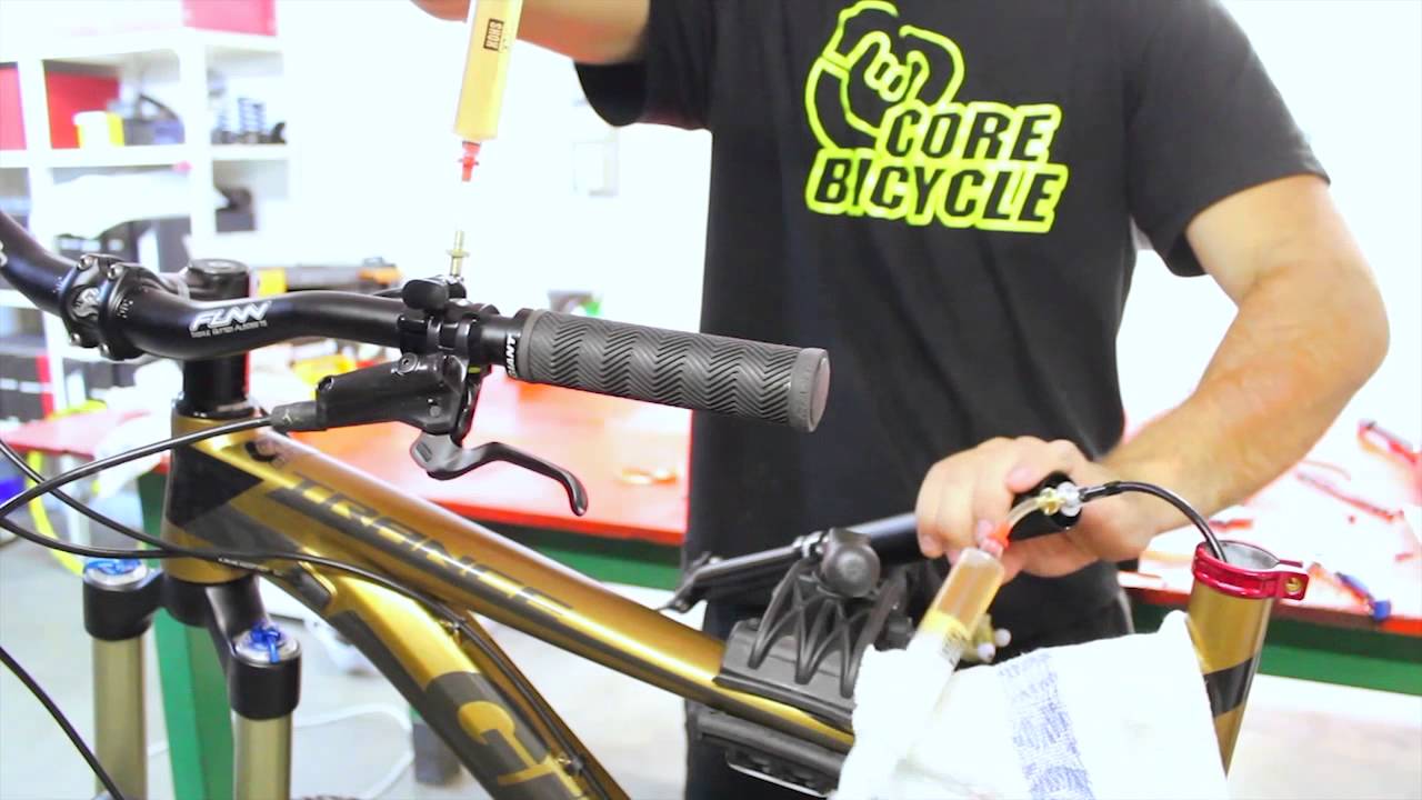 Rock Shox Reverb Stealth: Installation and bleeding