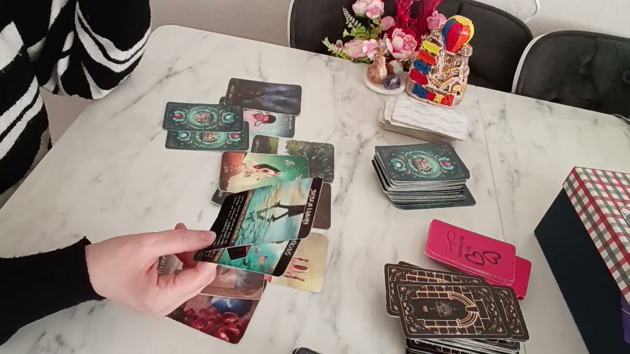 BALIK BURCU 🪄9-15 MART HAFTASI 🧿  NE BEKLİYOR ❓ TAROT AÇILIMI #keşfet #balıkburcu 