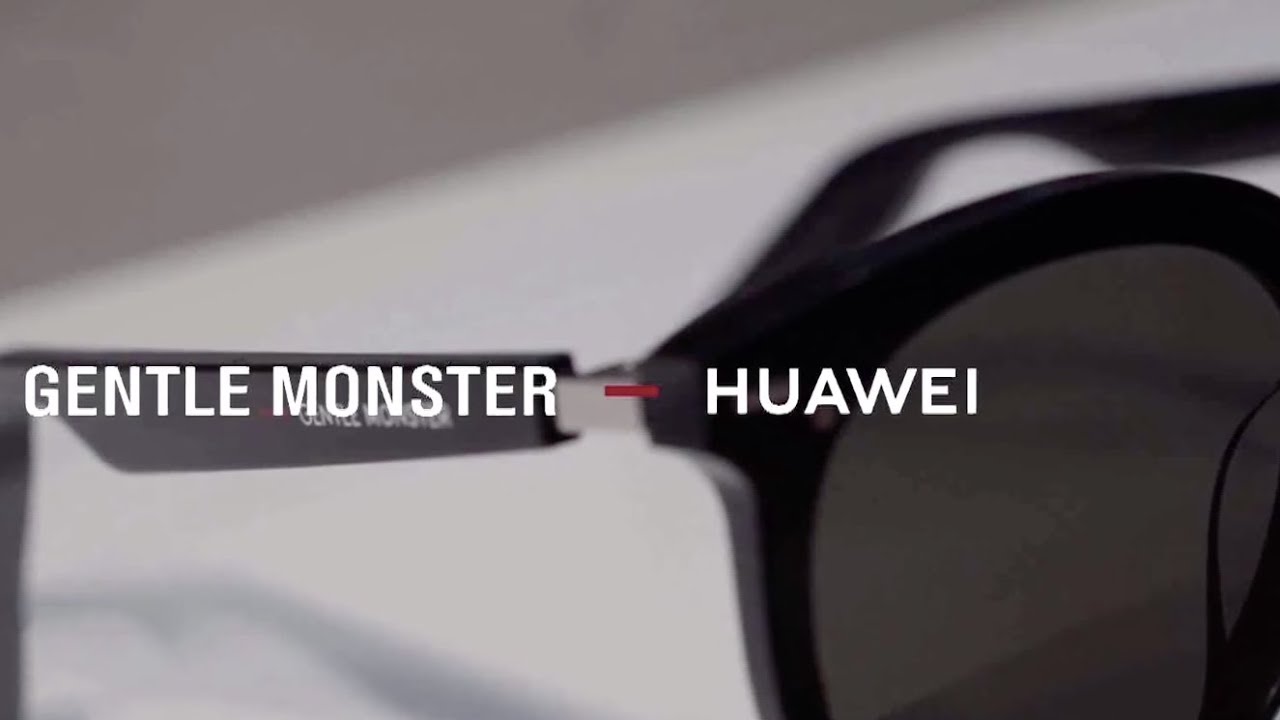 Eyewear lets one pick up calls and play music