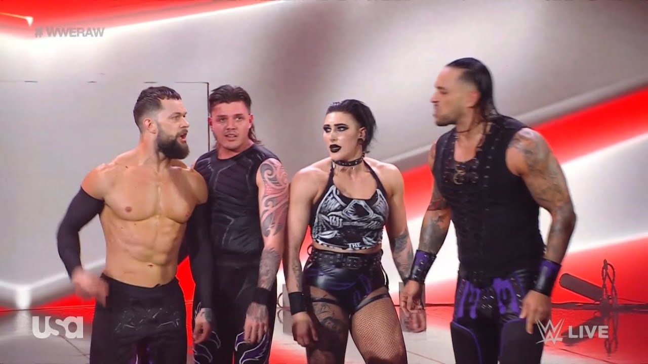 The Judgment Day vs. The O.C Full Match (1/2) - WWE RAW 11/28/2022