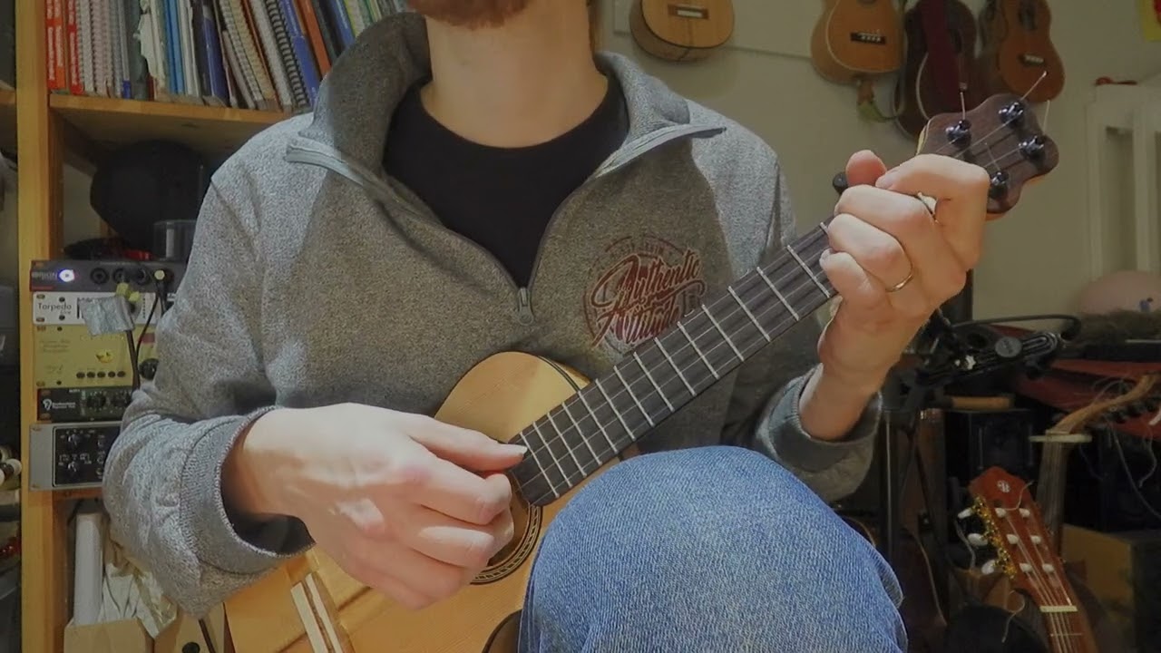 Veikko Samuli - Mun syd&auml;meni t&auml;nne j&auml;&auml; -  Fingerstyle Ukulele Instrumental