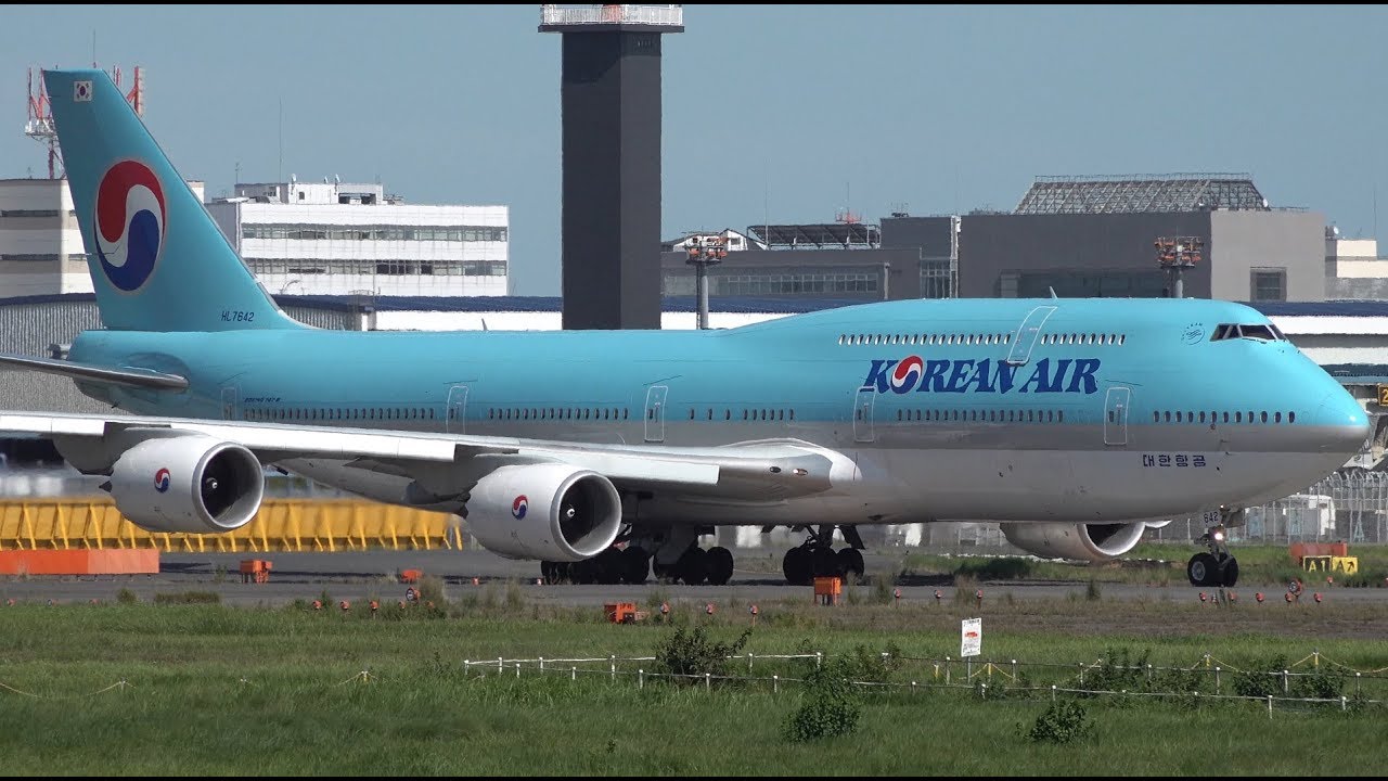 Korean Air Boeing 747-8 HL7642 Landing and Takeoff [NRT/RJAA]