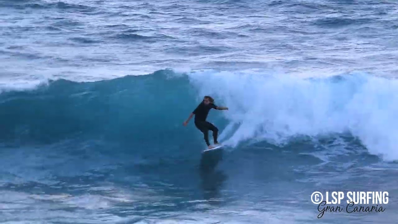 Surfing El Lloret Las Palmas de Gran Canaria