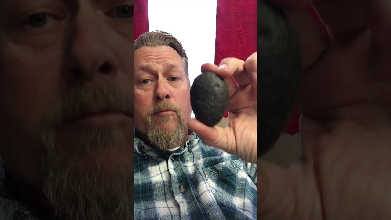 Seer Stone; How to find and use a Seer or Peep stone.