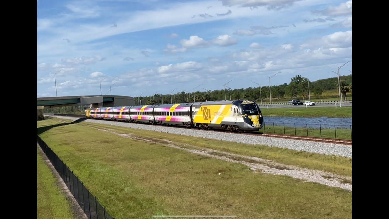 125MPH Brightline Trains At Innovation Way!