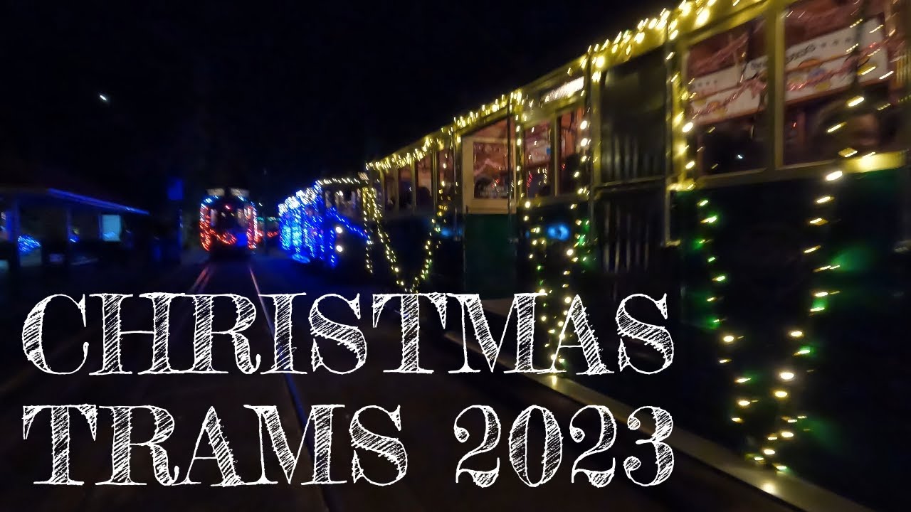 Tram Wonderland! Spectacular MOTAT Christmas Lights with Festive Trams Galore! 🚃🎁