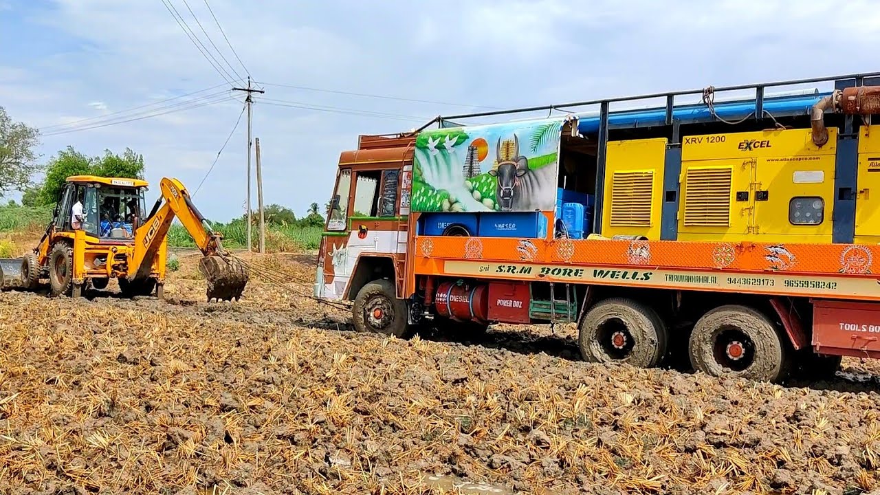 Jcb pulling truck | Backhoe machine | TRUCK VIDEO | JCB VIDEO | CFV