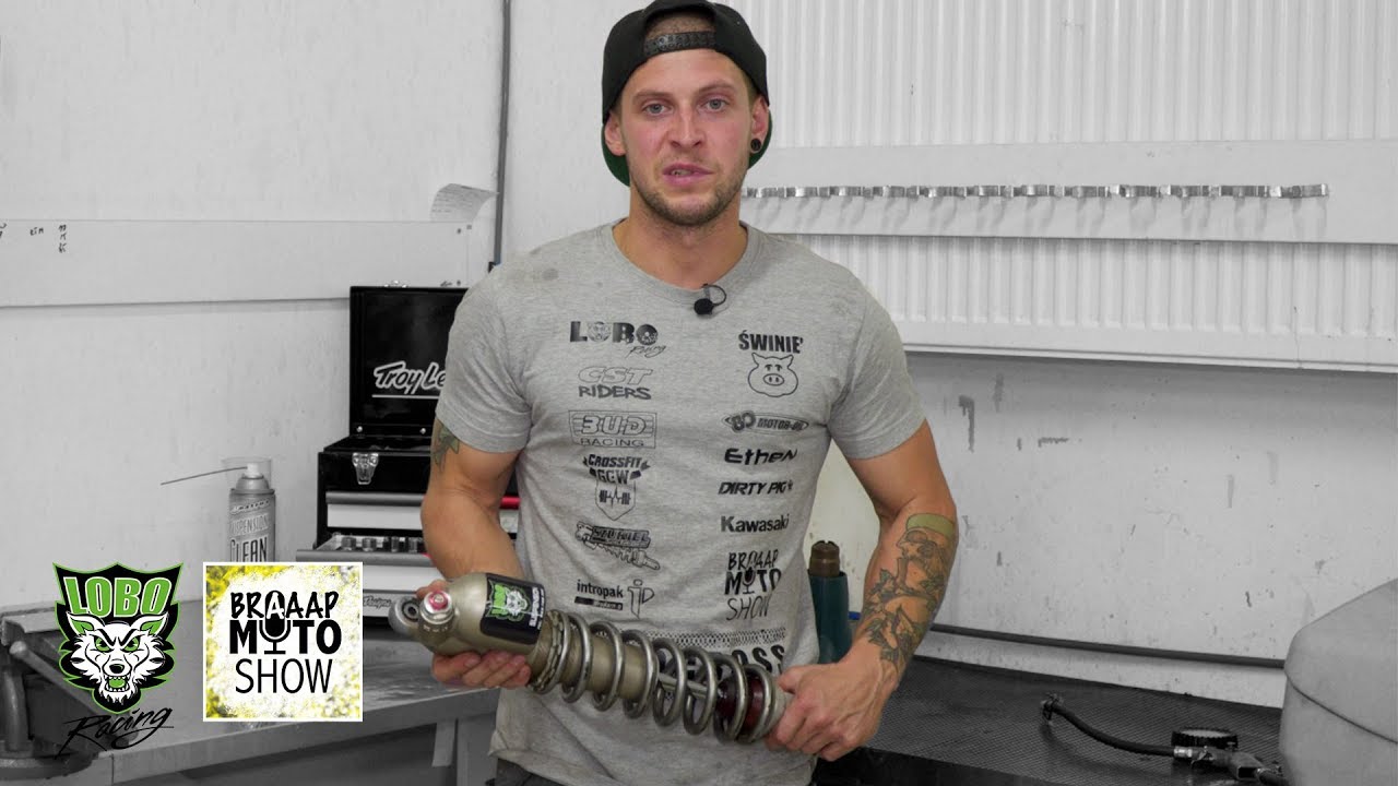 Wymiana Oleju Tylny Amortyzator 2/2 | MotoPoradnik | BMSvideo
