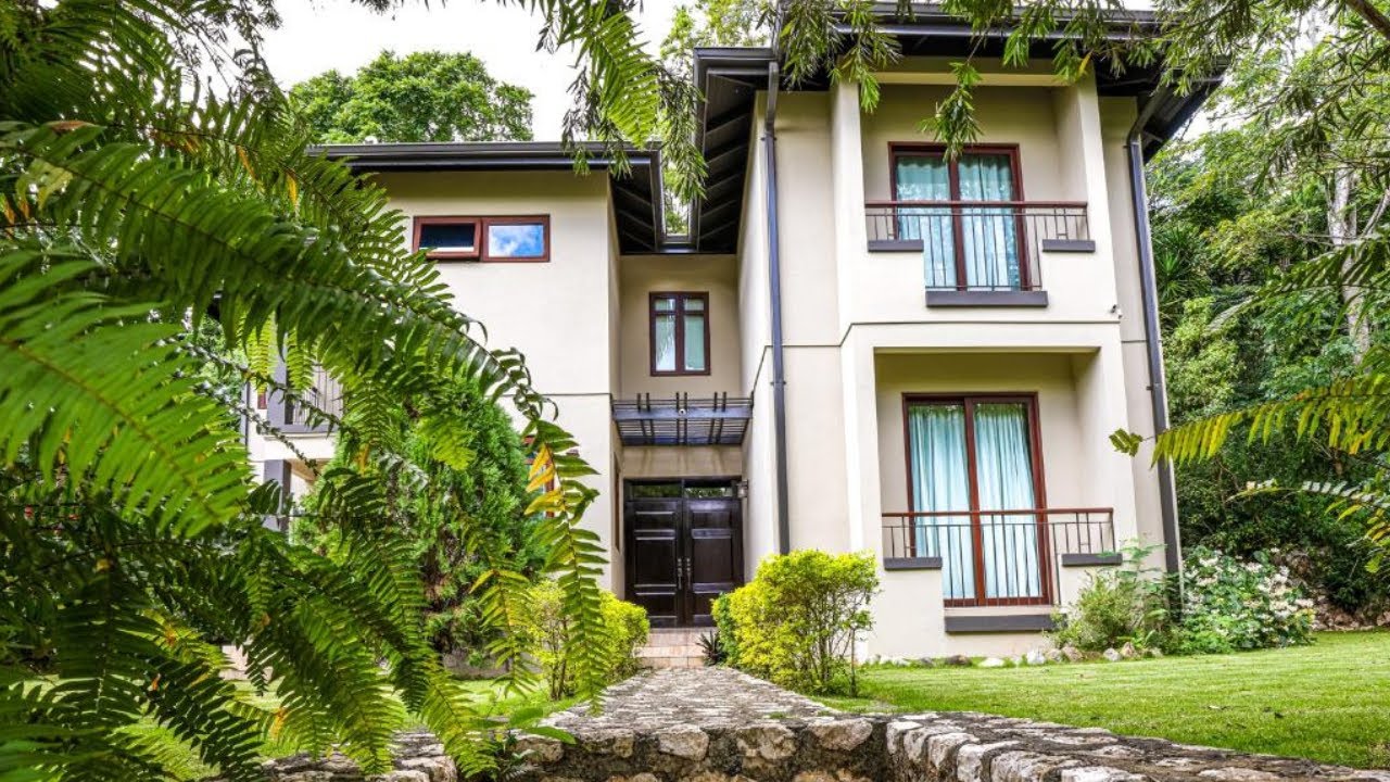 Gated Community 3 Bedroom 3 Bathroom House for sale at Pavo Place, Kingston & St  Andrew, Jamaica