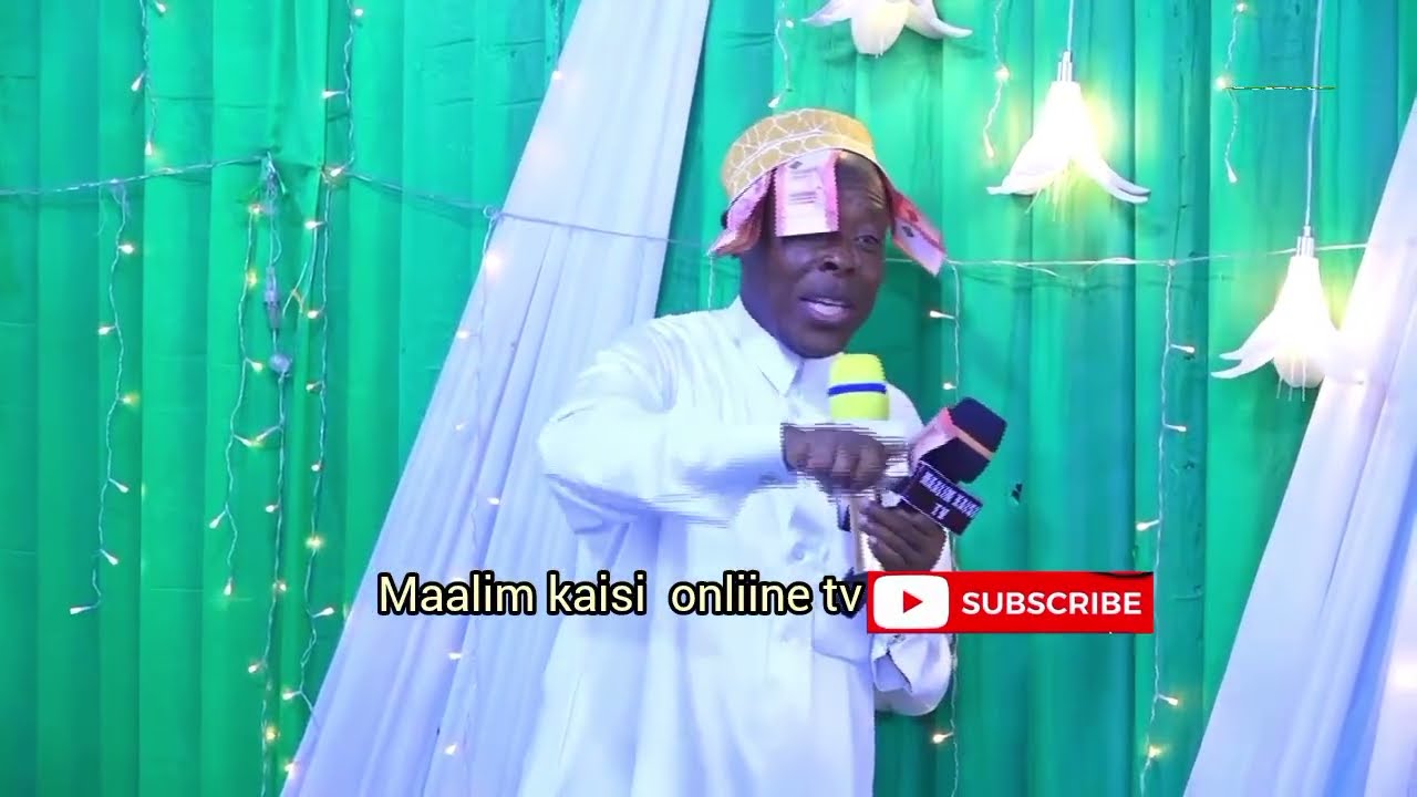 SHEIKH RUSAGANYA AJIPATIA MAPESA KWA KUSOMA MLANGO WA MAULID