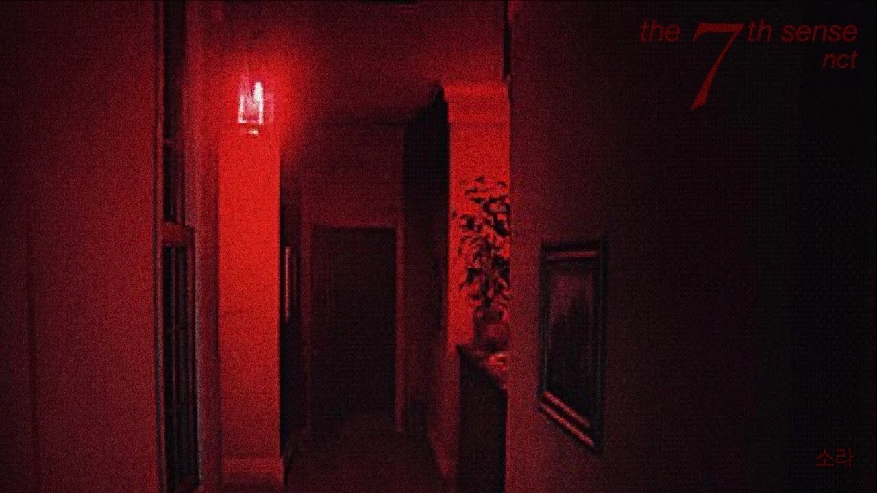 the 7th sense nct u but you're in a horror movie